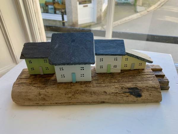 - a , Sculpture wood by Keith Boulton, measuring 9 x 28 cm (H x W) £68